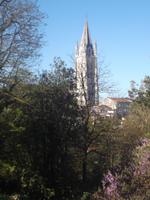 Turm der Pilgerkirche St. Eutrope in Saintes
