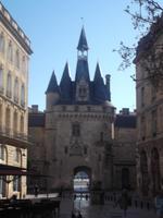 Porte Cailhau: Bordeaux' schönstes Stadttor, Stadtseite