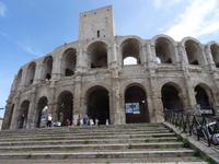 Arles - Amphitheater = Arena