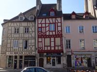 Chalon-sur- Saone - Place Saint Vincent