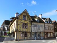 Troyes