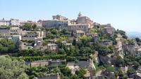 Blick auf das malerische Gordes 