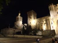 Avignon - Papstpalast - bei Nacht