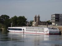 Arles - Blick auf die A-ROSA LUNA