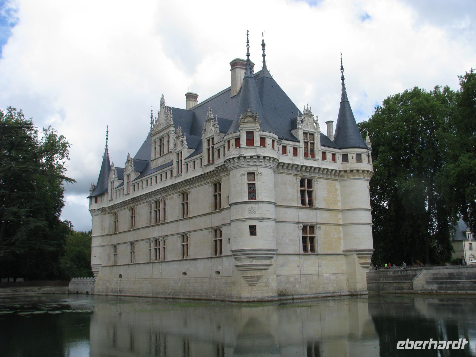 Azay-le-Rideau unverpackt und ohne Gerüst