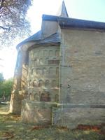 Templerkapelle Roth an der Our - mit Nischen verzierte Nordapsis