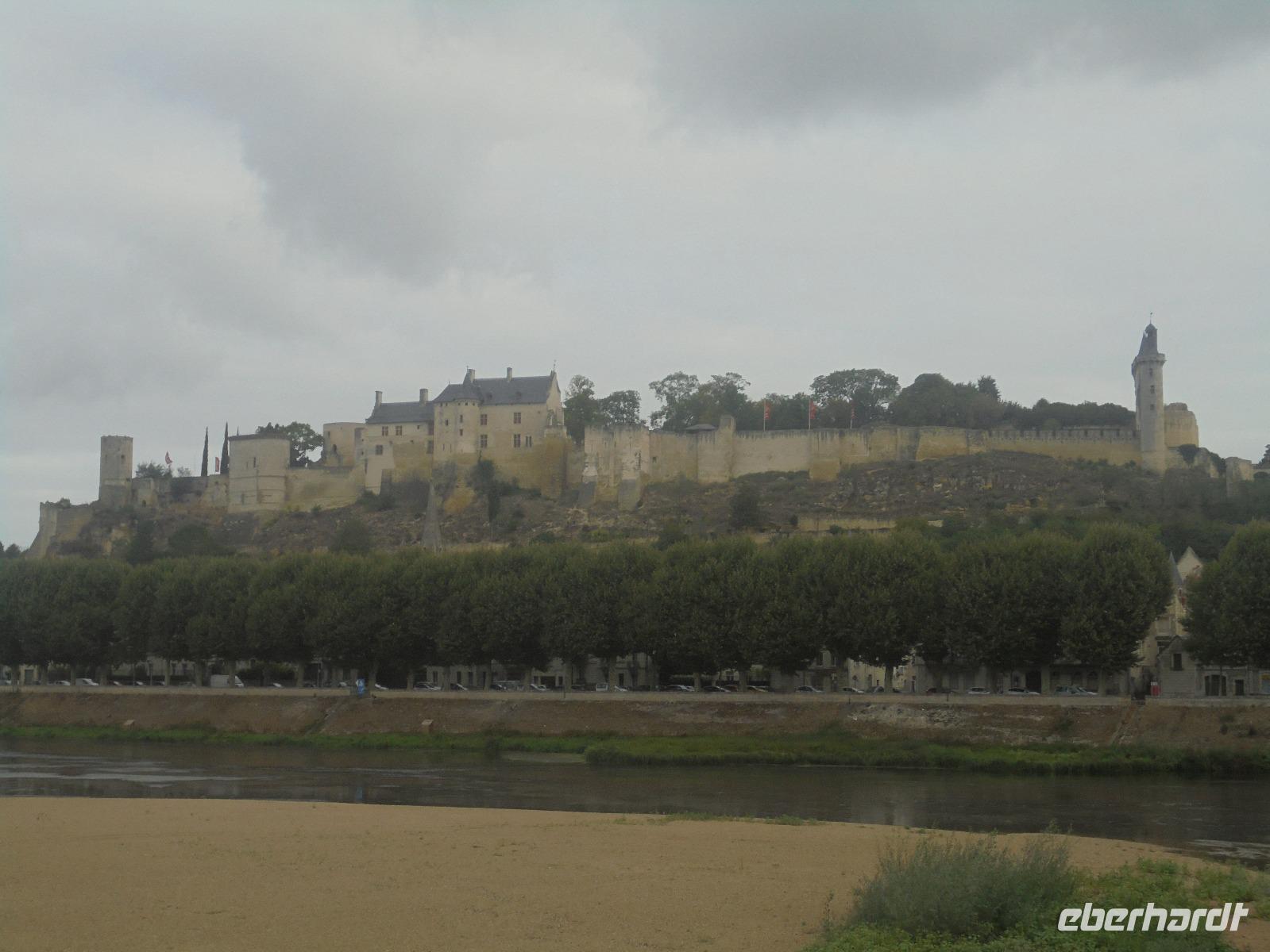 Chinon, Schloss von Ferne
