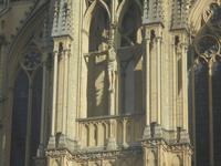 Metz, Kathedrale - Gekreuzigter an der Außenfassade