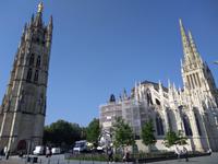 Kathedrale und Tour Pey Berland in Bordeaux 