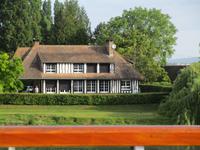 Seine. Anwesen in normannischen Stil