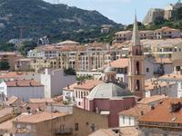 Stadtblick auf Calvi