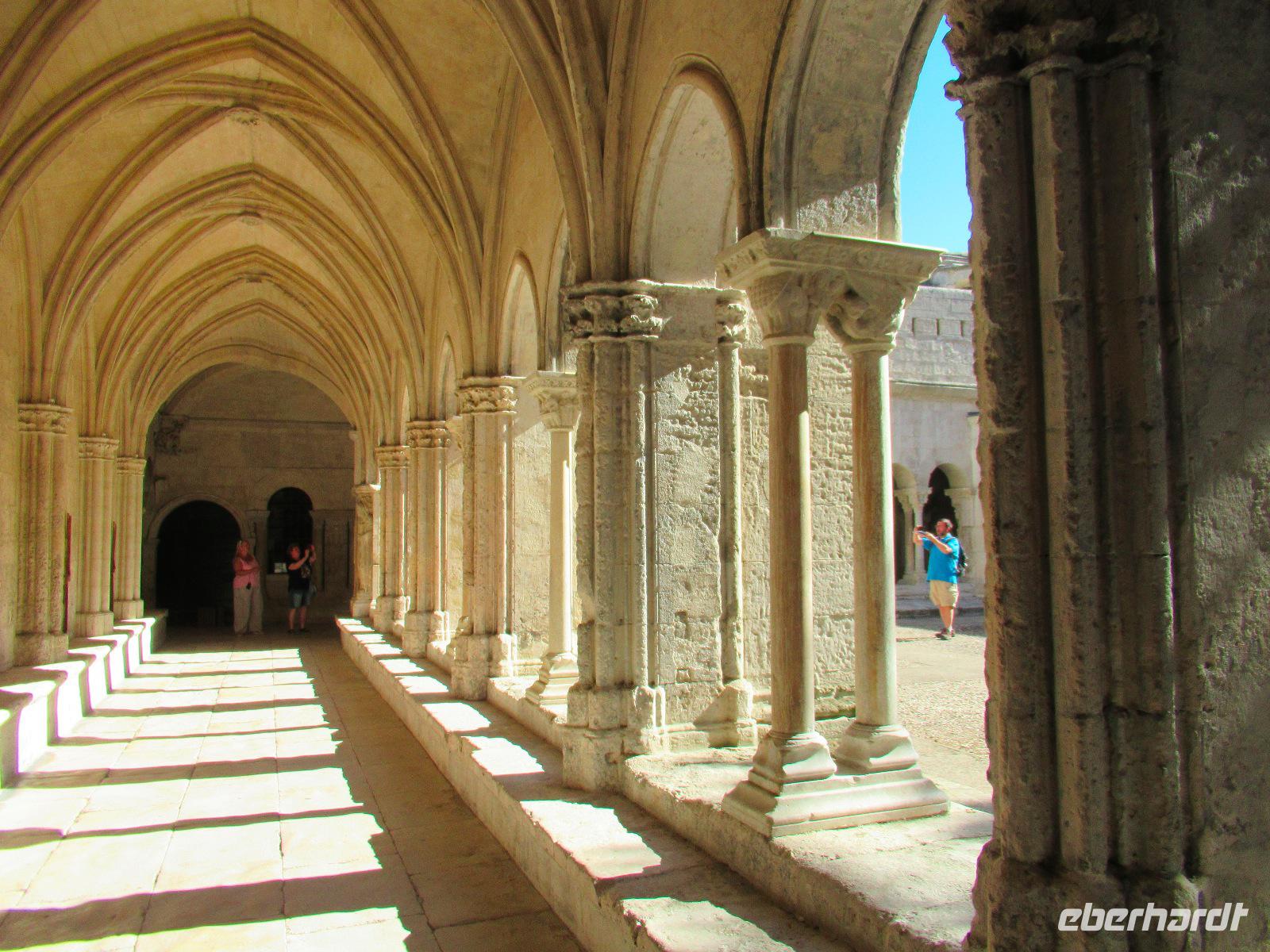 Rundgang St Trophine- Arles
