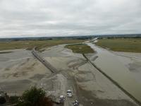 Le Mont St. Michel - neue Zufahrt und Fluss Couesnon