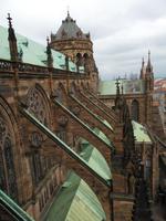 Die Strebepfeiler zeugen vom Barock