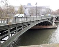Zum Institut du Monde Arabe