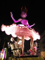 Ballerina beim Nachtkarneval