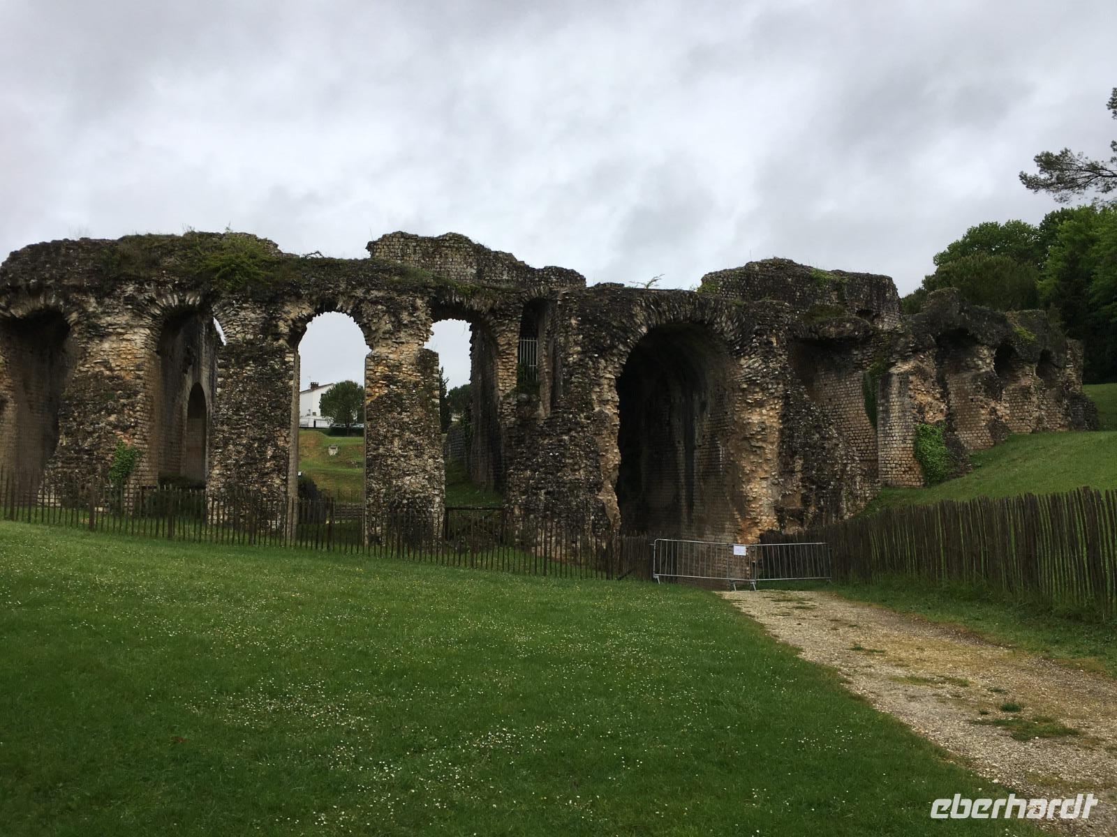 Reste des römischen Amphitheaters von Saintes