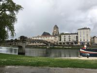 Charente-Ufer in Saintes