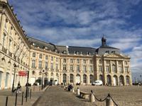 in der Altstadt von Bordeaux - der weltberühmte Börsenplatz