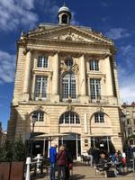 Bordeaux, am Börsenplatz