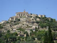 Tag 9 - 4 - Silhouette des Bergdorfes Gordes