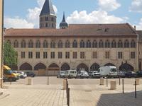 Cluny, Palais de Pape Gélase