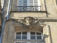 066. Bordeaux Mascaron auf eine Fassade