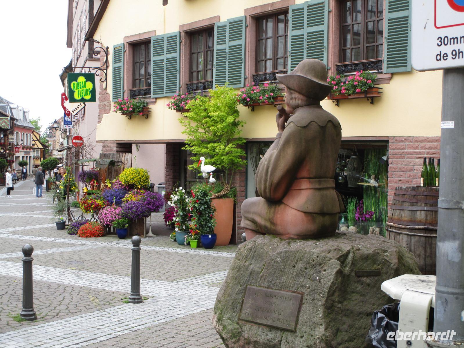Ribeauville. Stadtpfeifer 3 (von vielen)