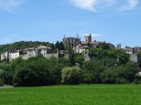 Ausflug an die Ardeche - Blick auf die kleinste Kathedrale Frankreichs in Viviers