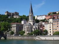 Lyon - Auslaufen entlang der Altstadt, Kirche Saint- George