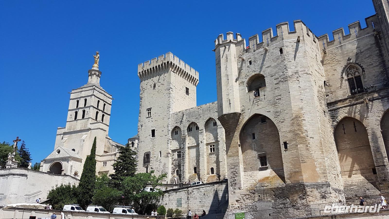 Papstpalast und Kathedrale Notre-Dame des Doms