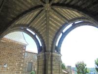 Narthex der Kathrale in Le Piuy-en-Velay