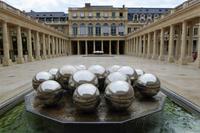 Paris Tag 3 Brunnen im Palais Royal