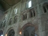 Mont St.-Michel. Kirche.Romanik