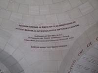 Verdun. Beinhaus.Inschrift von 2016