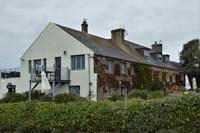 Jersey, Portlet Bay Inn