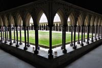  Mont St. Michel , Kreuzgang