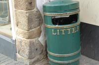 Guernsey, Litter Box