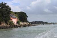 IMG_1250_Rosa Haus zur Orientierung im Golf von Morbihan