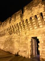 Avignon: Die Stadtmauer
