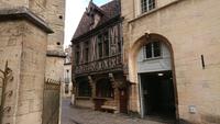Maison Milliere - Restaurant und eines der ältesten Fachwerkhäuser in Dijons Altstadt
