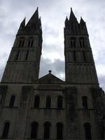 Tag 7 - 2 - Caen mit Abbaye des Hommes (4)