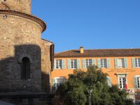 Kathedrale und Rathaus von Frejus