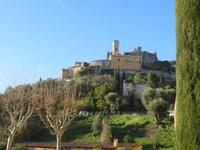 Blick auf das Bergdorf Eze