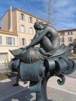 Brigitte Bardot an der Gendarmerie National in St. Tropez