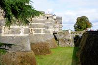 Blick in den Burggraben