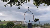 Étretat, Gärten von Ètretat, Figuren und Blick zur Küste