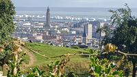 Le Havre, Blick auf die Stadt mit Glockenturm der Kirche St-Joseph
