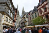 Getümmel in den Straßen von Quimper &ndash; &copy; Gina Egenolf (Eberhardt TRAVEL)
