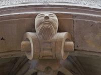 Elsass 09.2020 Obernai, Sechs-Eimer-Brunnen, Detail